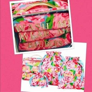 NEW Lilly Pulitzer Wash & Wear Bag Baubles Laundry HOTTY Pink First Impression